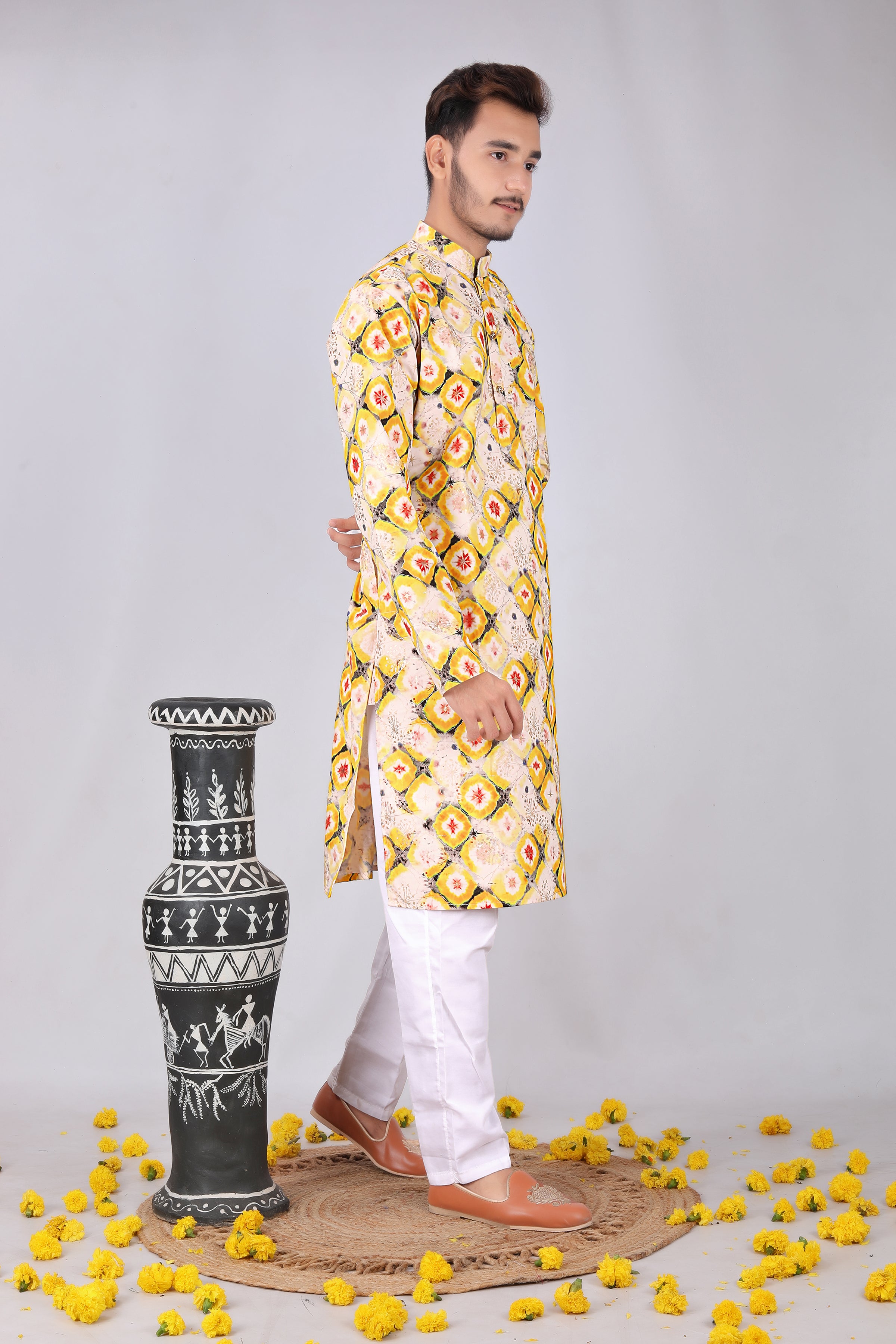 Elegant Yellow Floral Printed Mandarin Collar Kurta