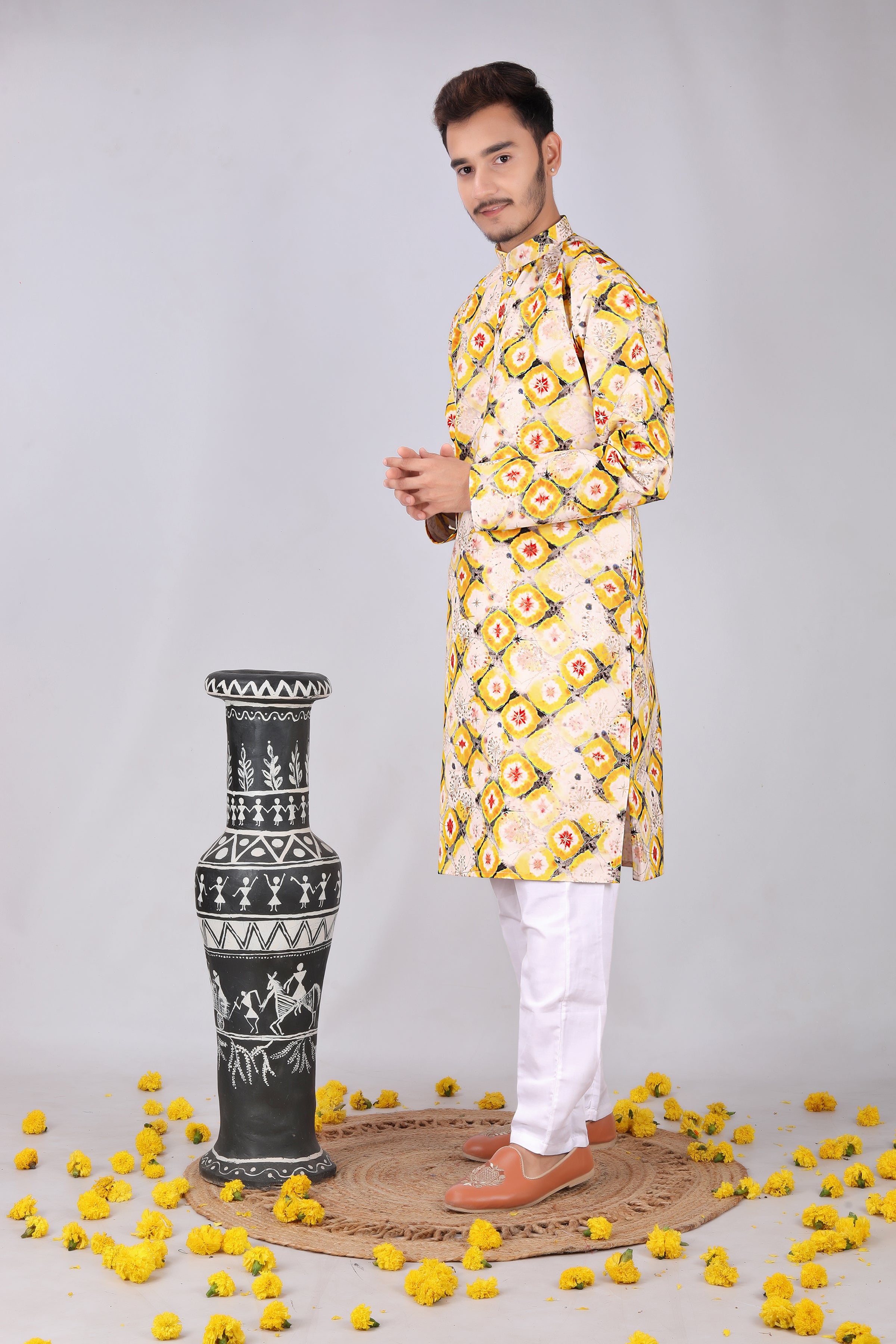 Elegant Yellow Floral Printed Mandarin Collar Kurta