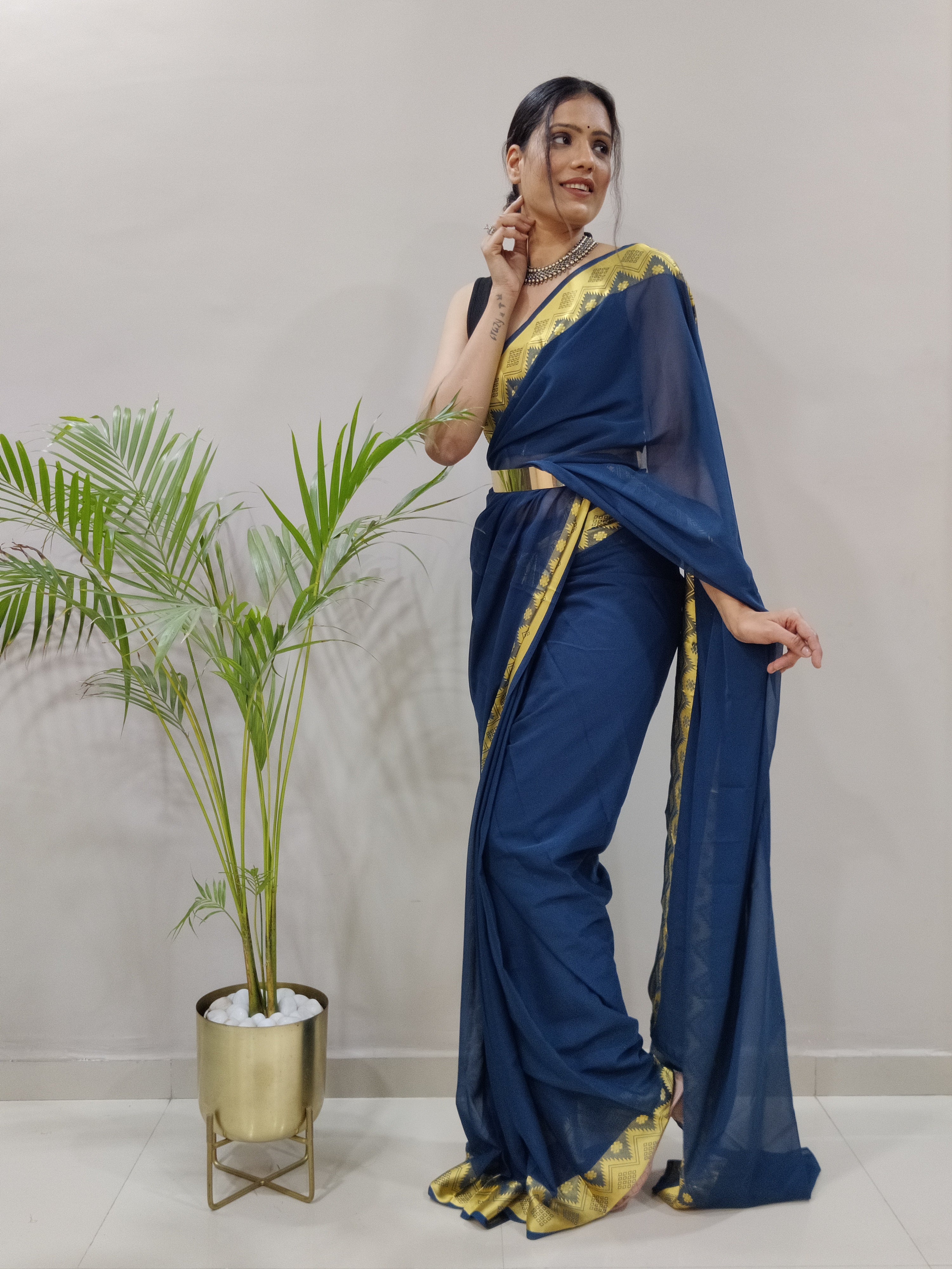 Georgette Ready To Wear Pre Pleated One Minute Saree With Jacquard Boarder (1 Min Saree)