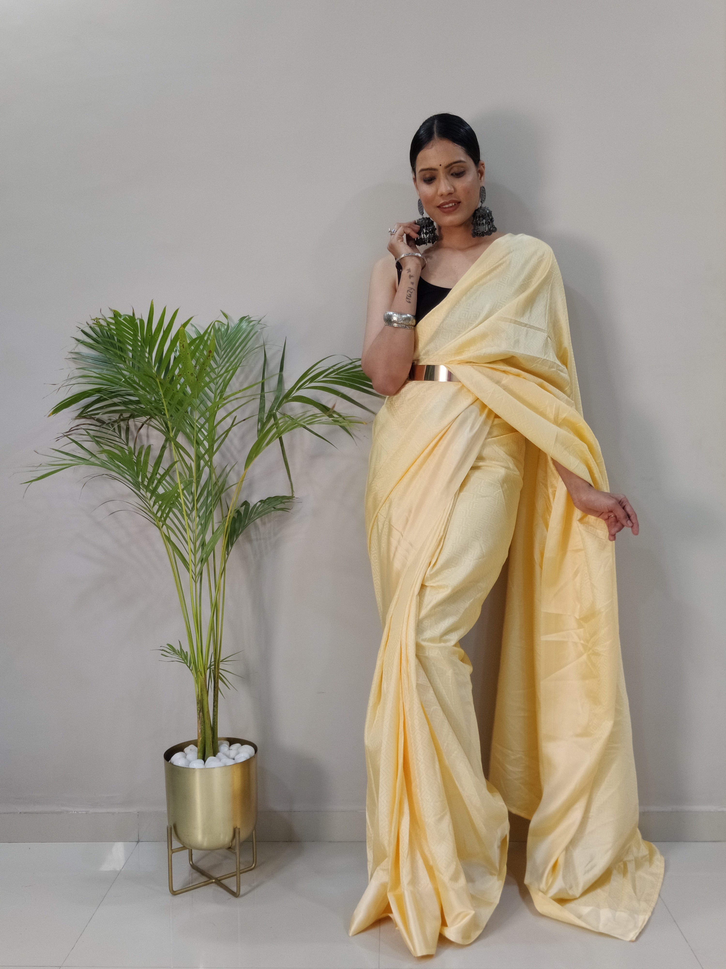 Sanghosha -YELLOW- bollywood style Blooming silk ready to wear Saree