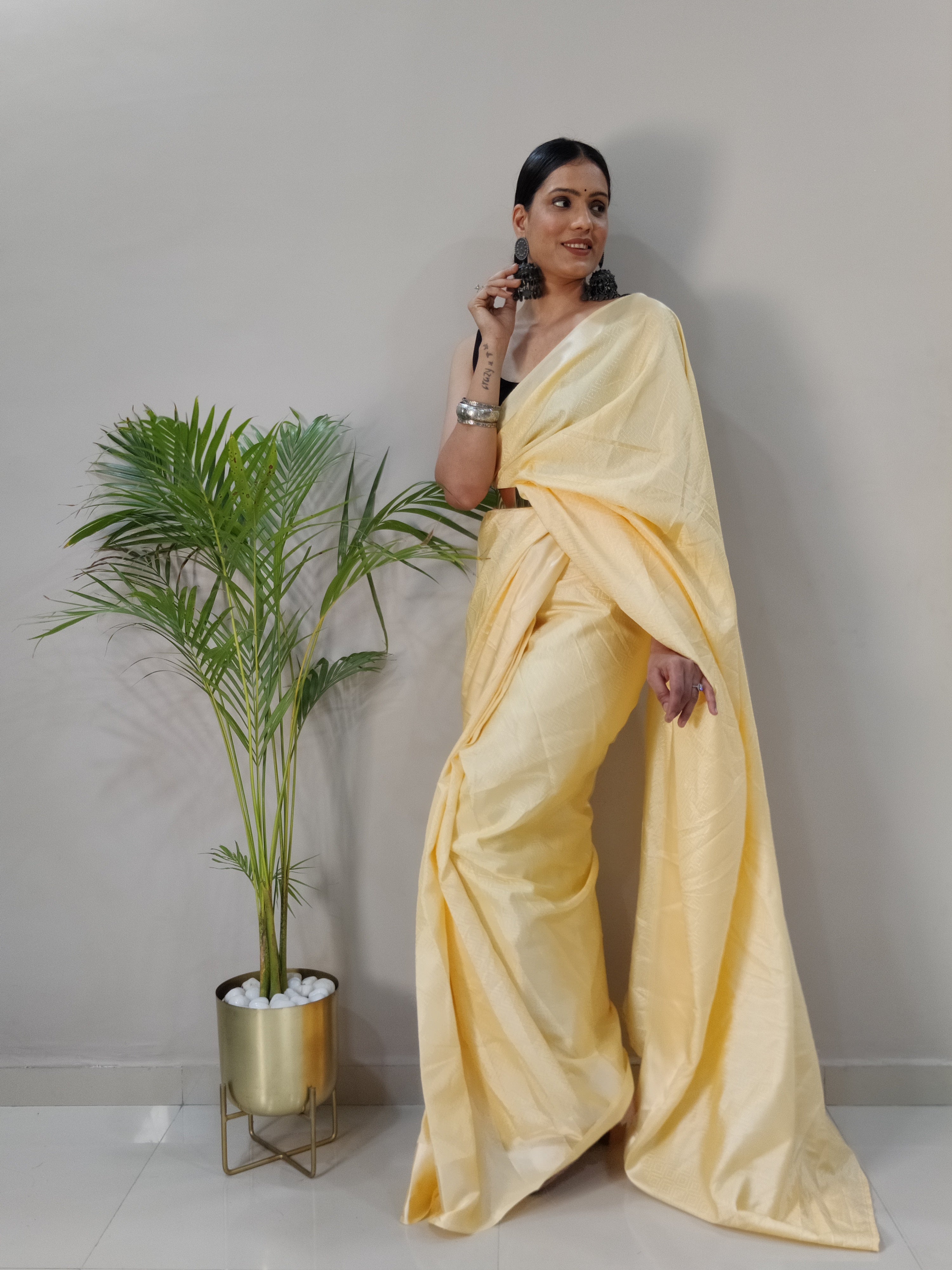 Sanghosha -YELLOW- bollywood style Blooming silk ready to wear Saree