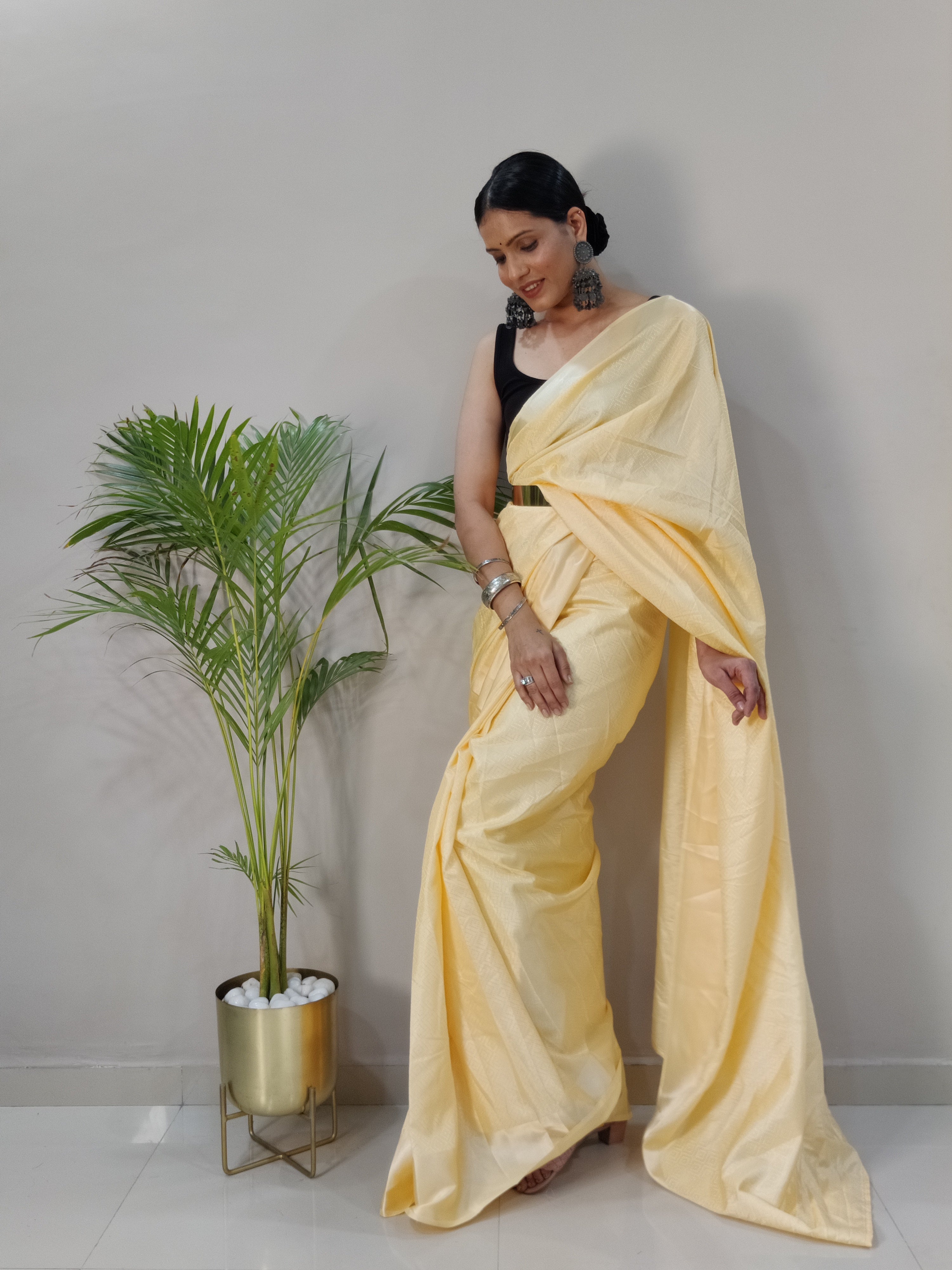 Sanghosha -YELLOW- bollywood style Blooming silk ready to wear Saree