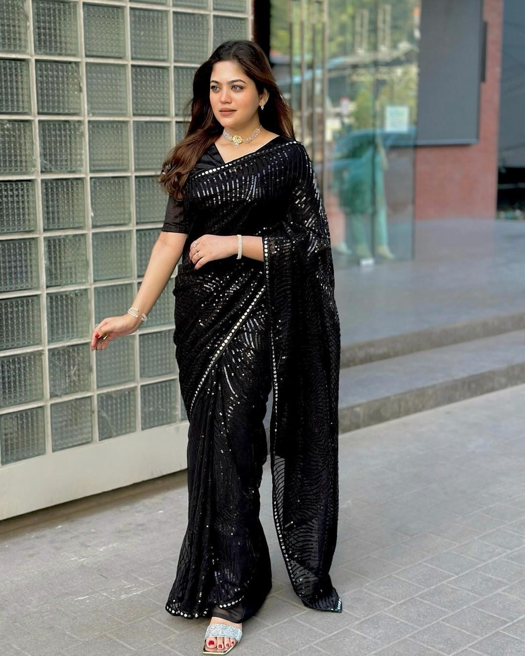 Glam Noir The Ultimate Black Stylish Bollywood Georgette Unveil Elegance Saree