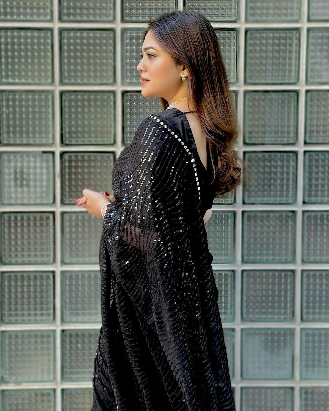 Glam Noir The Ultimate Black Stylish Bollywood Georgette Unveil Elegance Saree