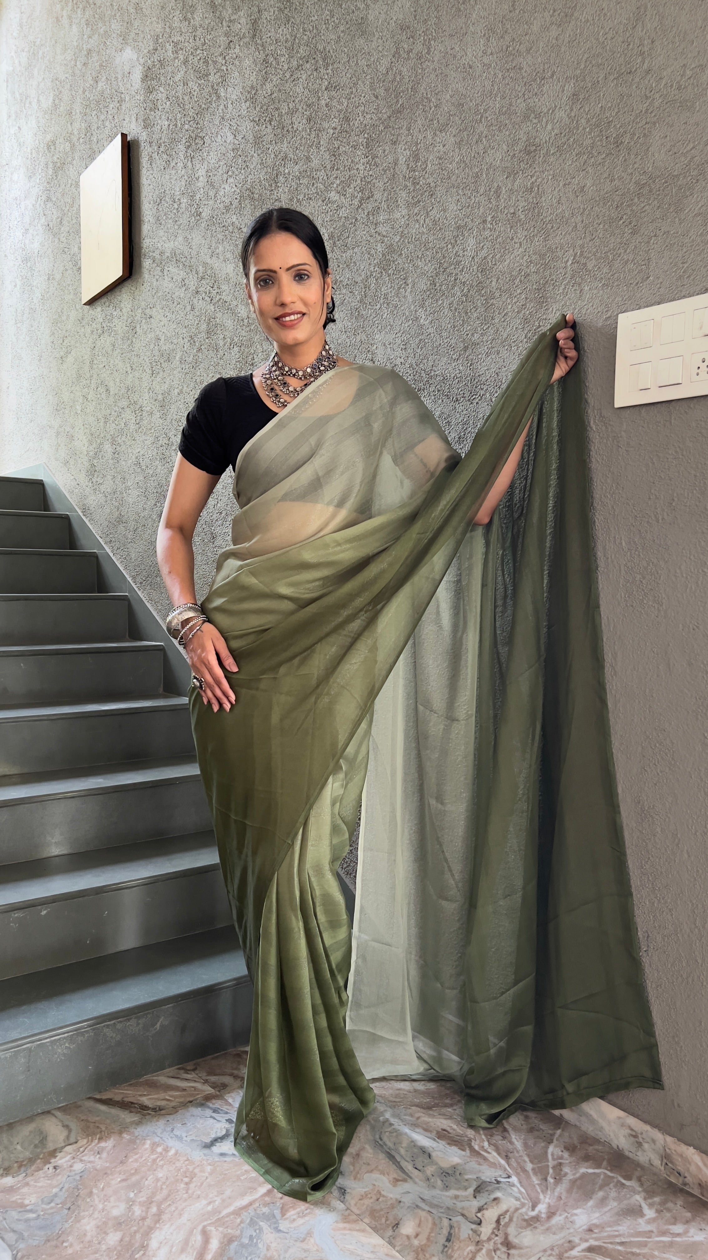 Sanghosha Ivy Green Premium Georgette multicolor 1-Min Ready To Wear Saree