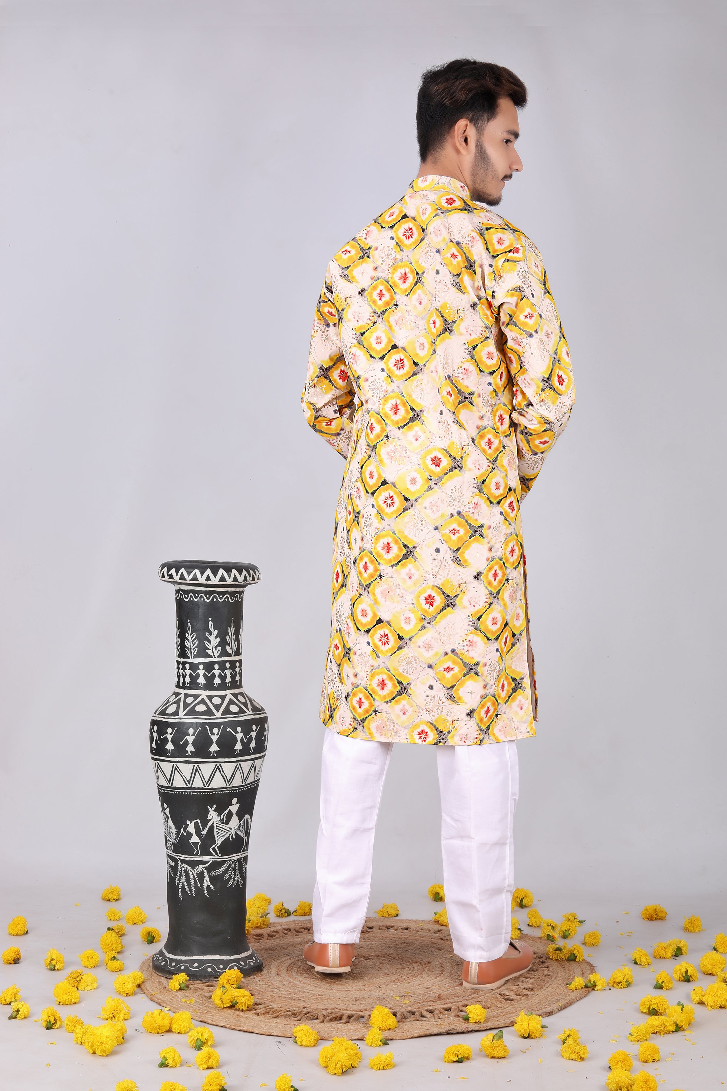 Elegant Yellow Floral Printed Mandarin Collar Kurta